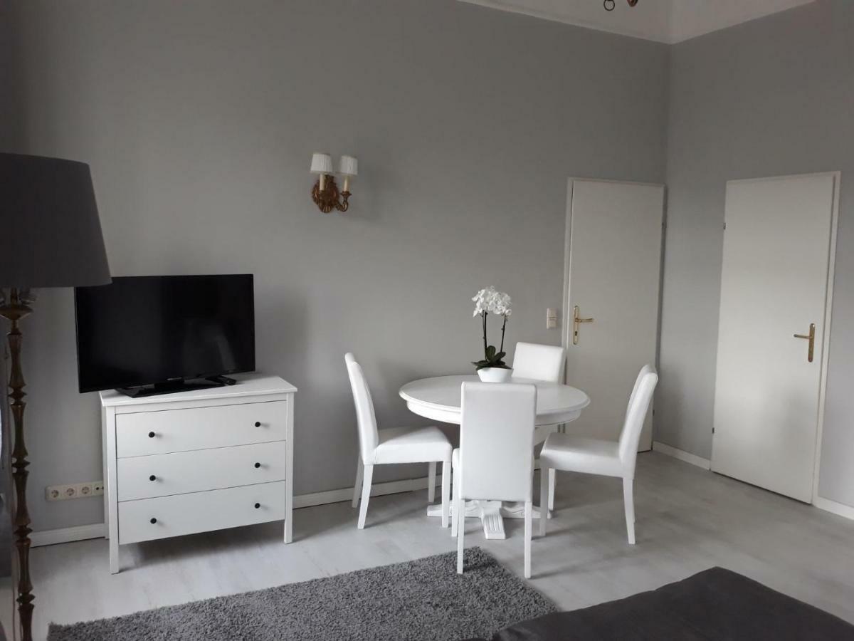 Seeblick Apartment/Zimmer 格蒙登 外观 照片